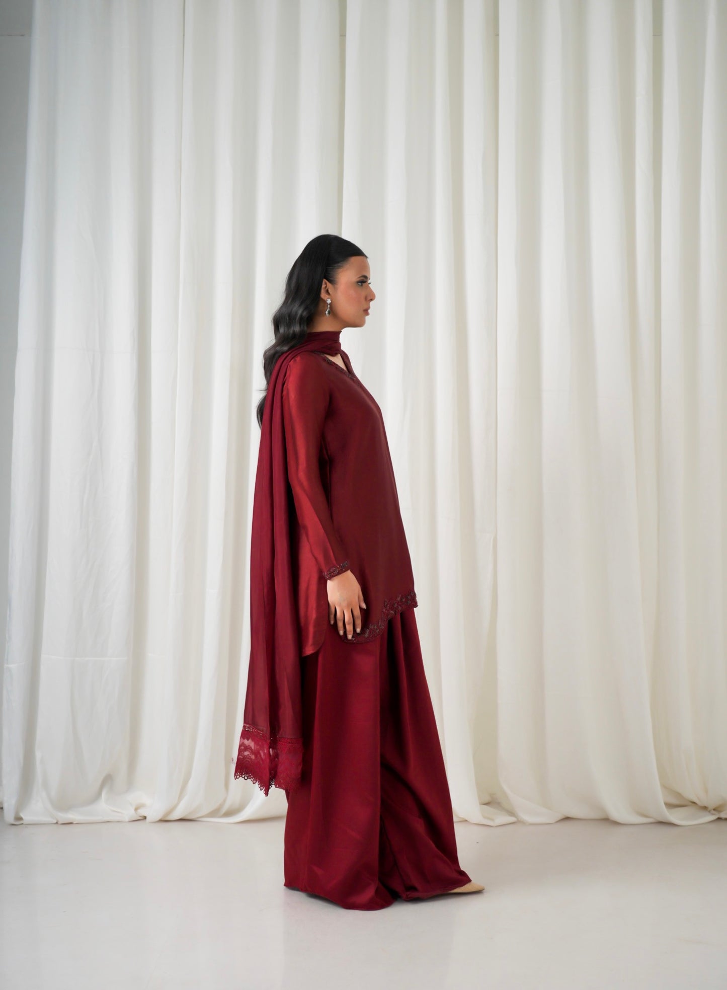 WINE RED