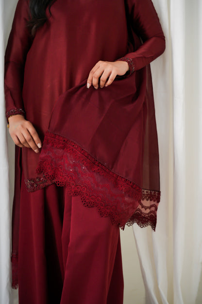 WINE RED