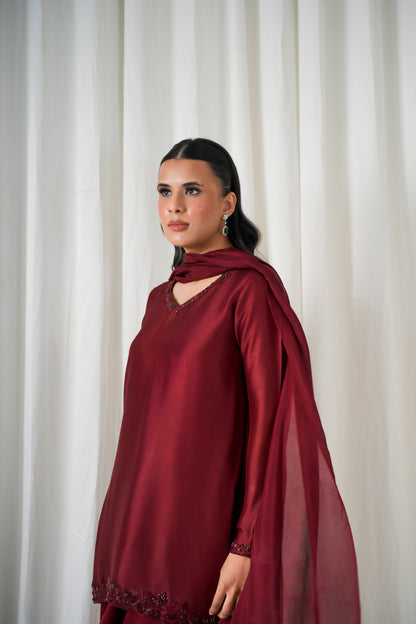 WINE RED